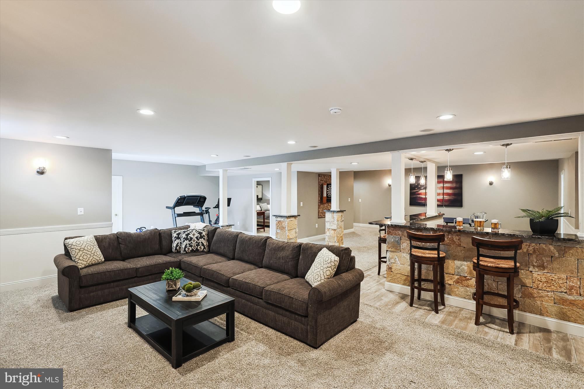 CHASE AT BELMONT COUNTRY - Residential