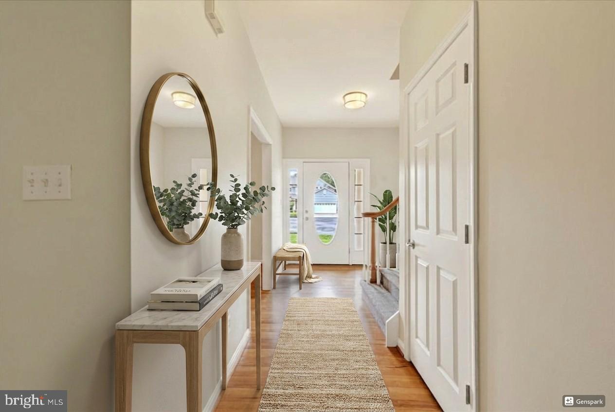 MAYFAIR GLEN - Residential