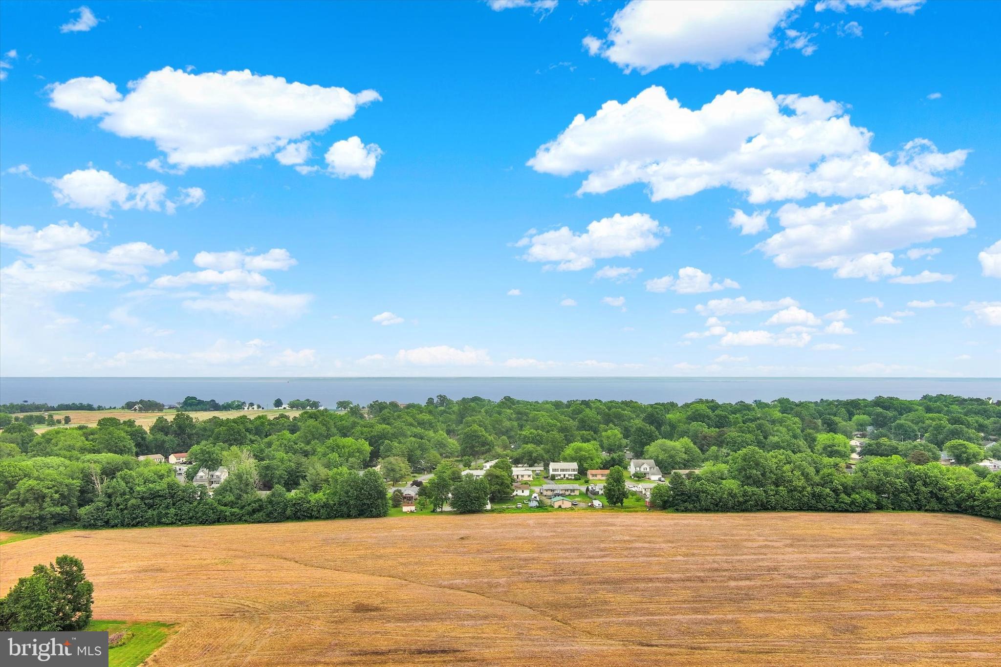 MAYFAIR GLEN - Residential