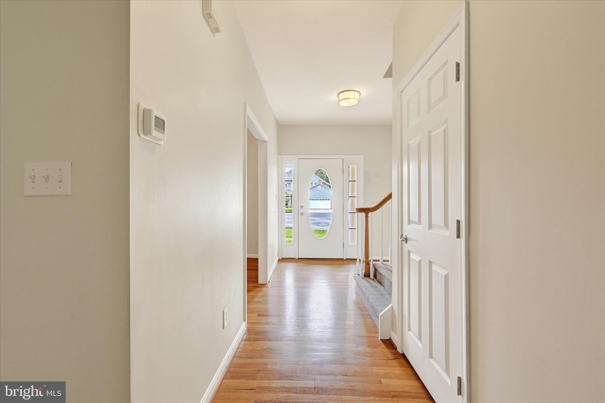 MAYFAIR GLEN - Residential