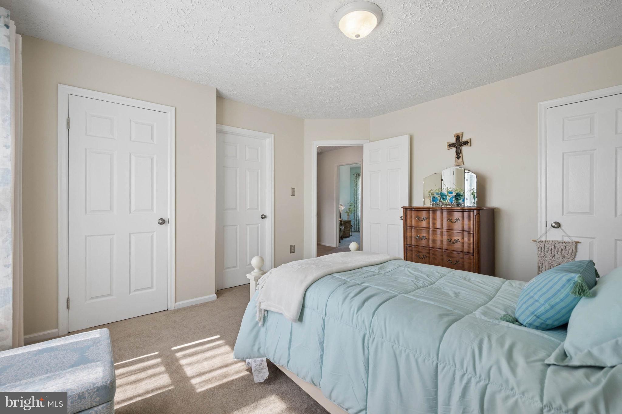 BALLENGER CREEK MEADOWS - Residential