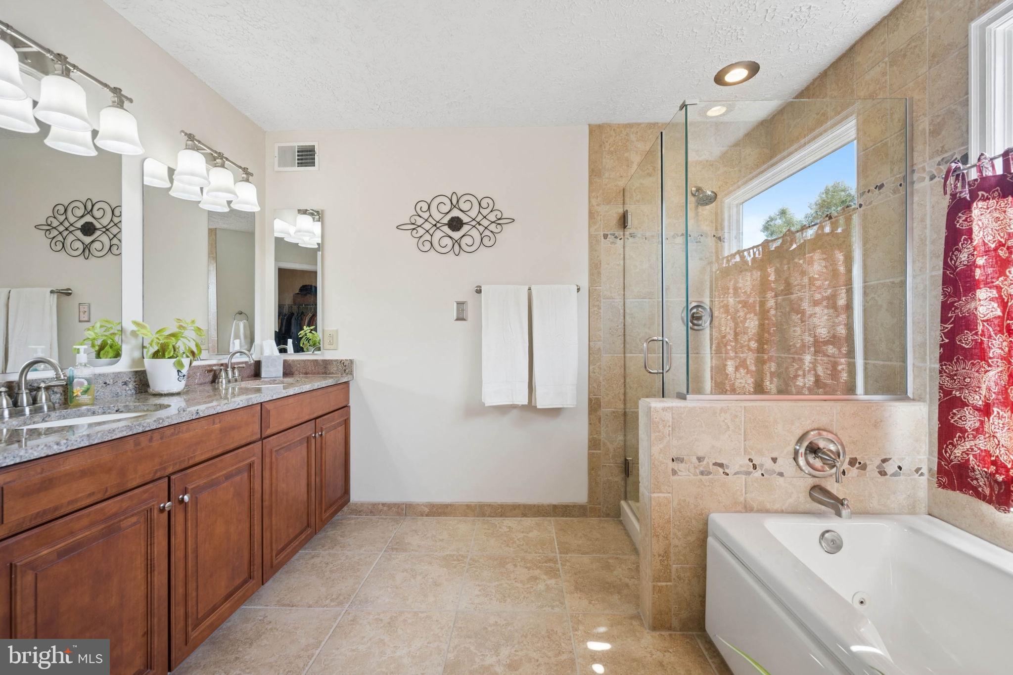 BALLENGER CREEK MEADOWS - Residential