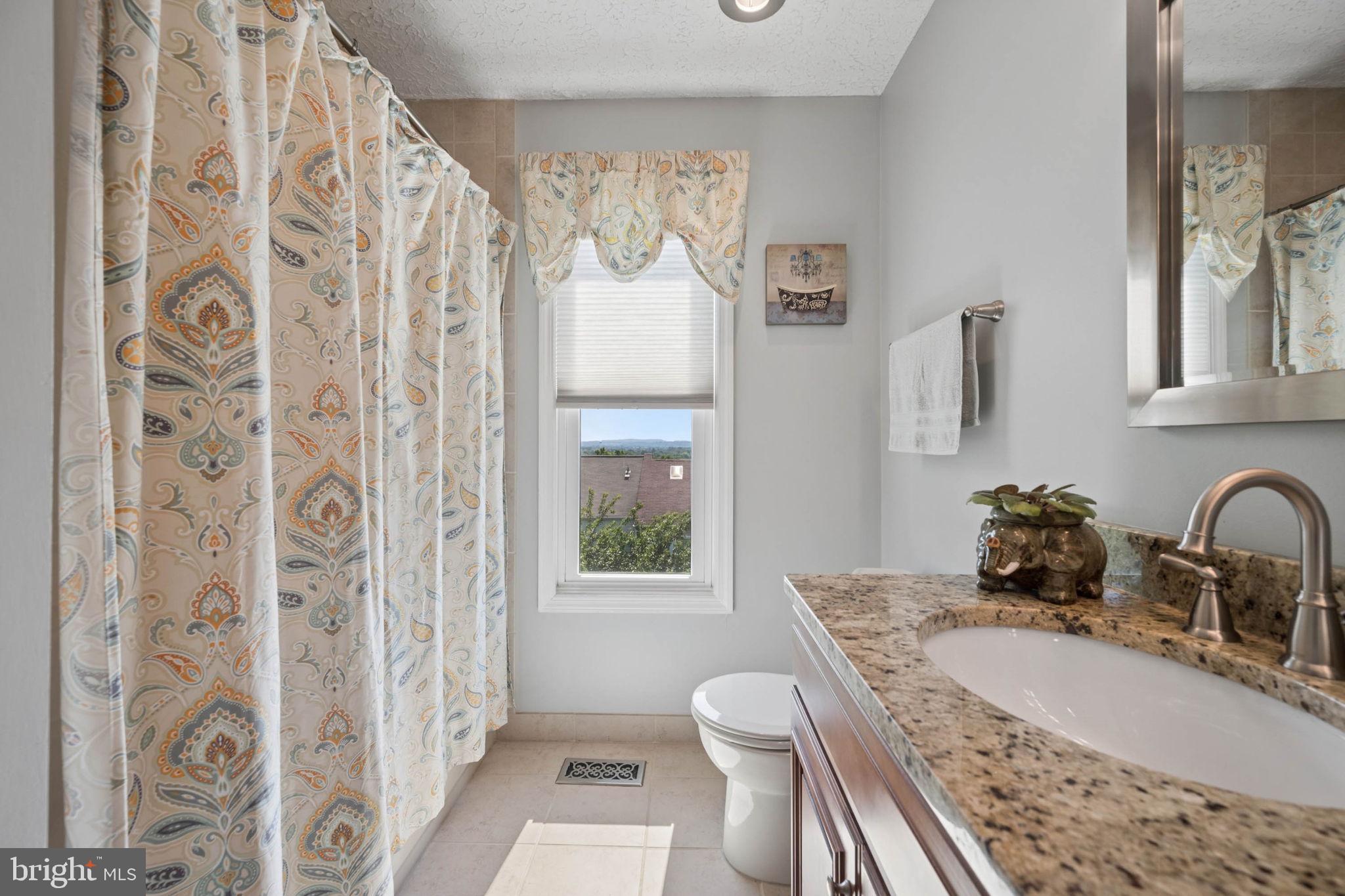 BALLENGER CREEK MEADOWS - Residential