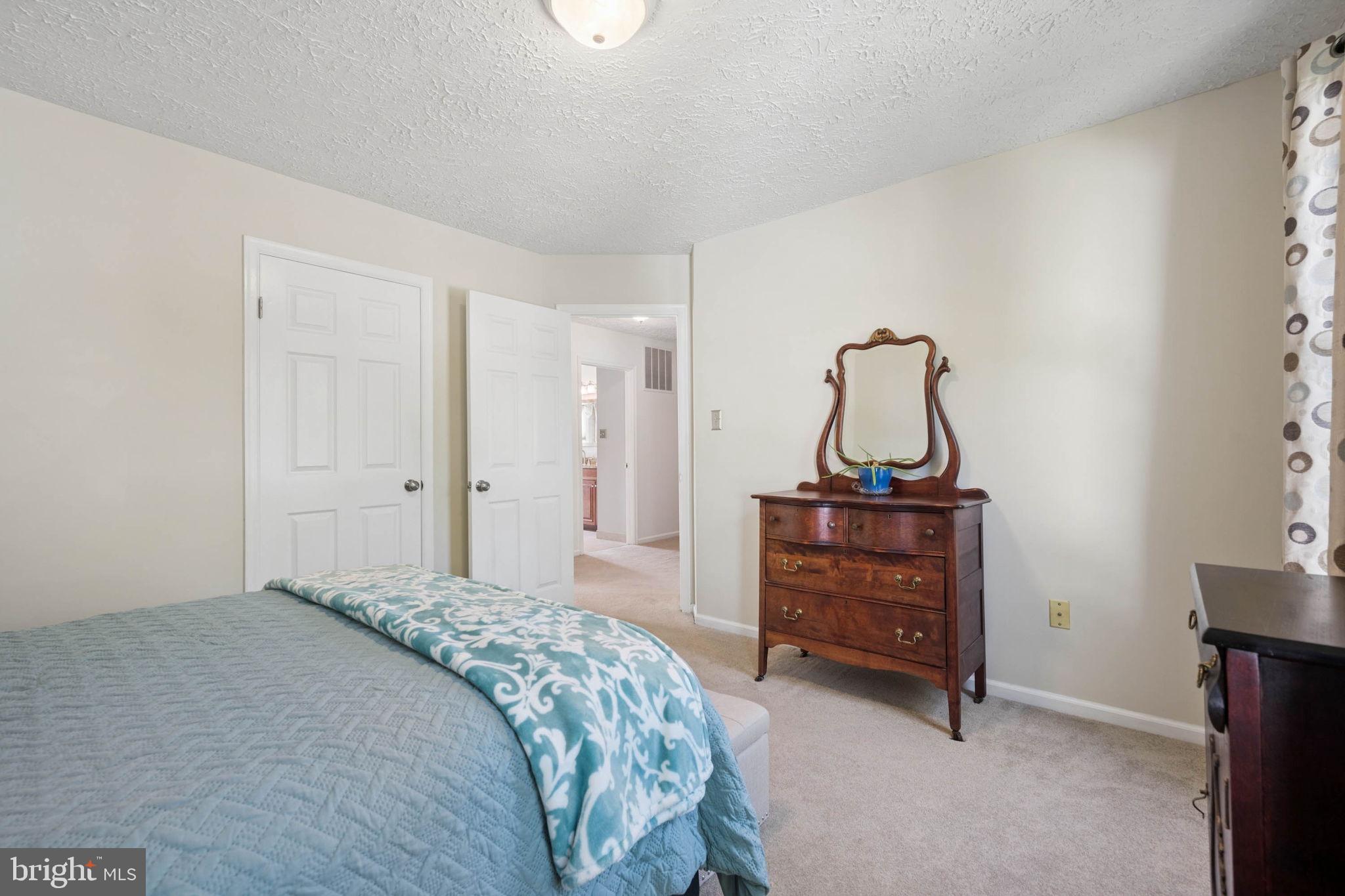BALLENGER CREEK MEADOWS - Residential