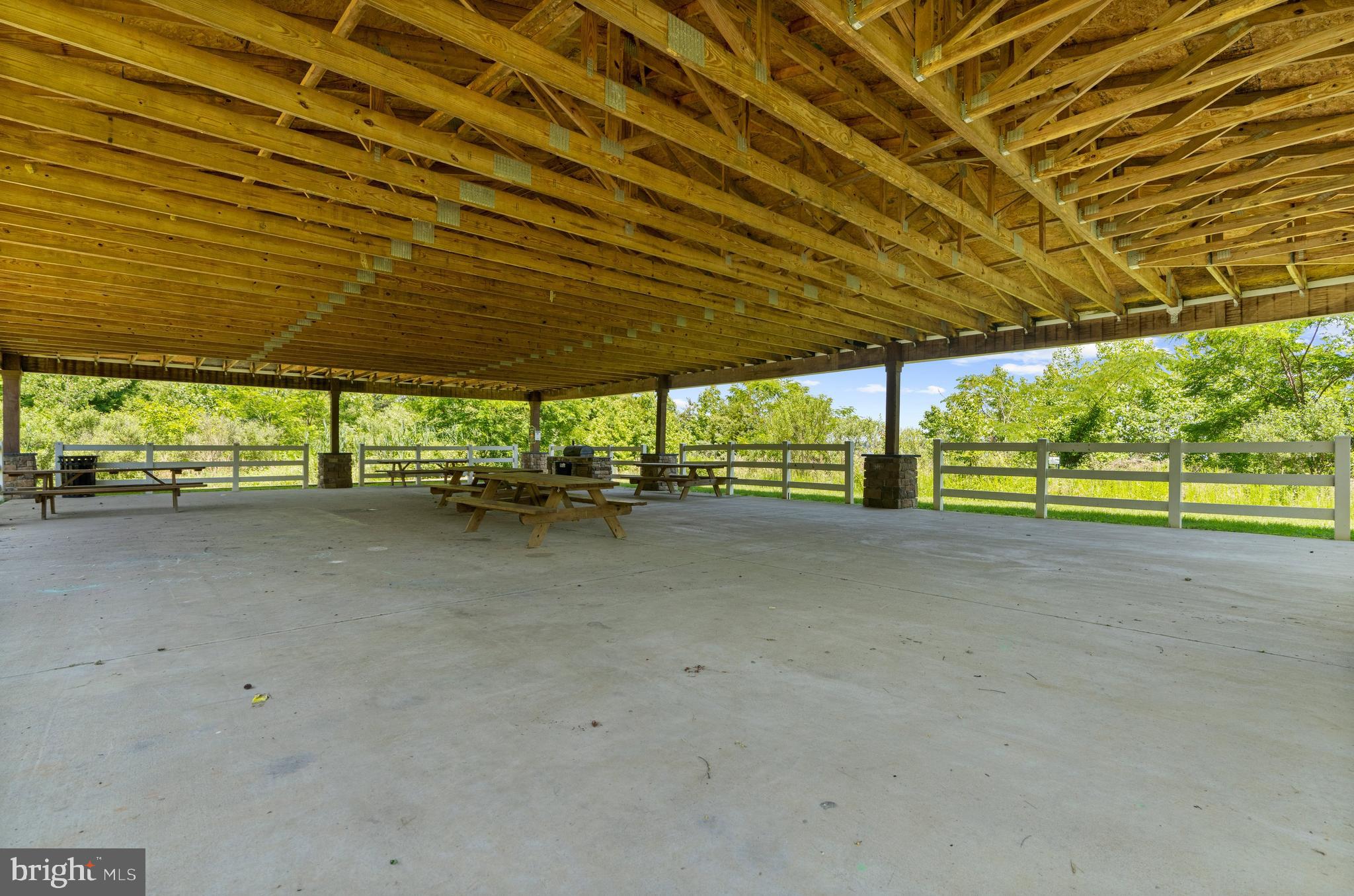 EDGEMERE/SPARROWS POINT - Residential