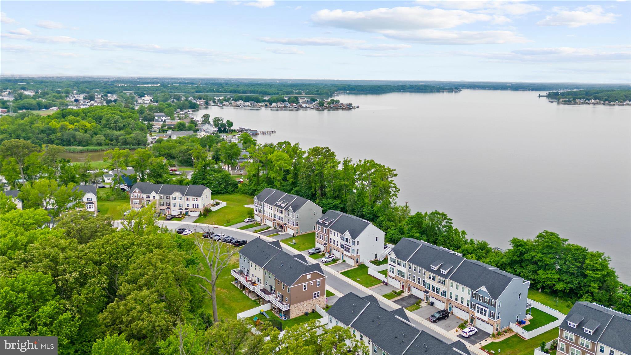 EDGEMERE/SPARROWS POINT - Residential