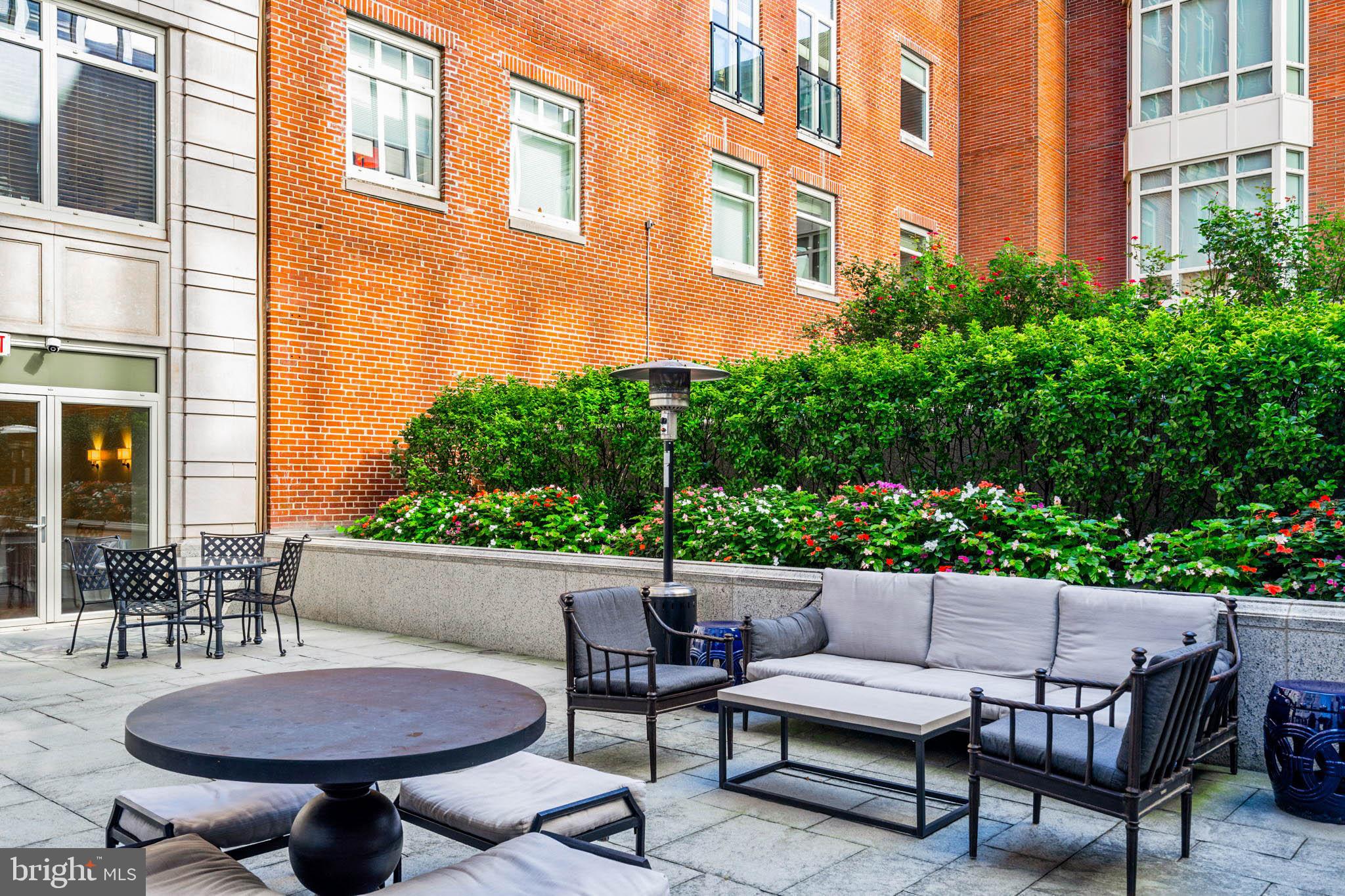 RITTENHOUSE SQUARE - Residential