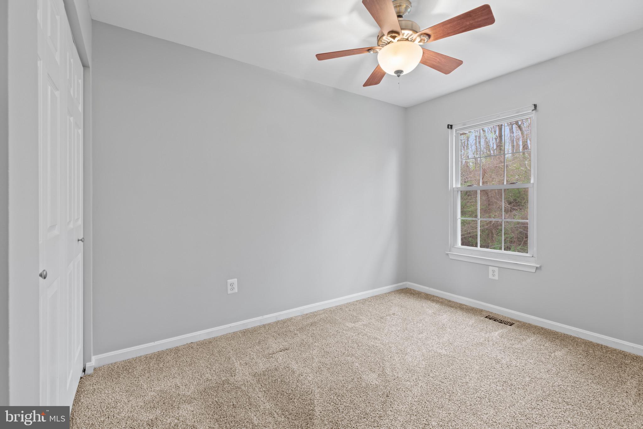 SOUTH HAMPTON - Residential Lease