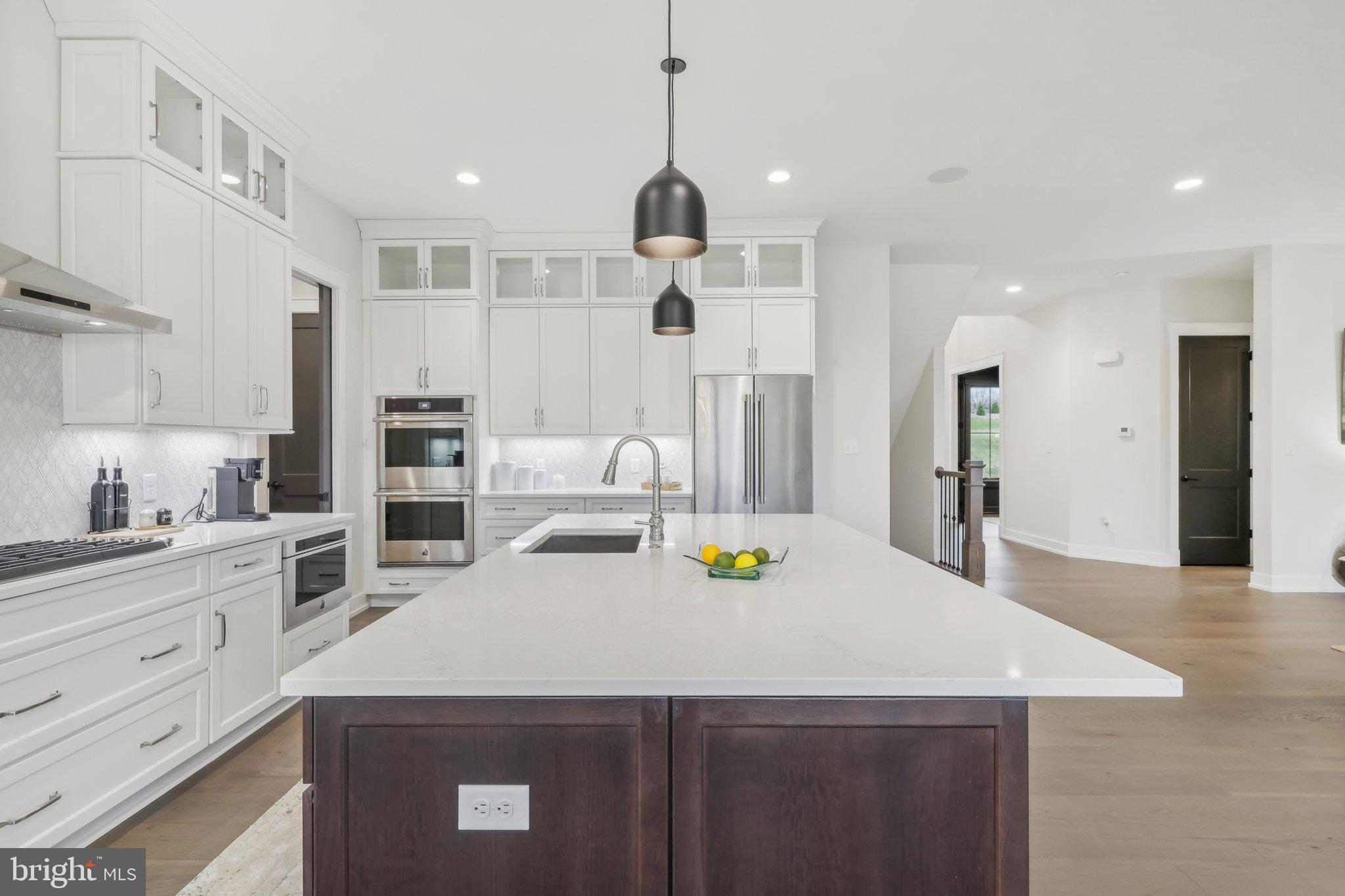 CEDAR VIEW - Residential