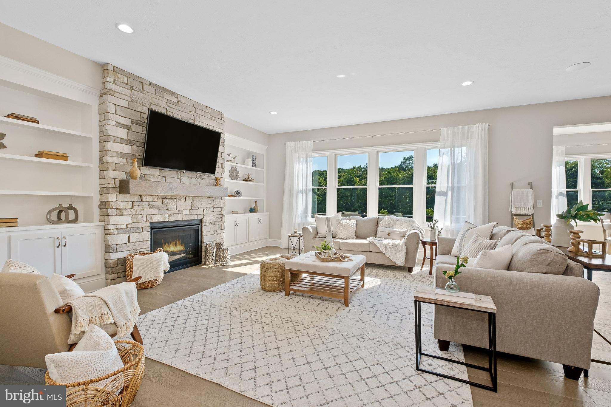 CEDAR VIEW - Residential