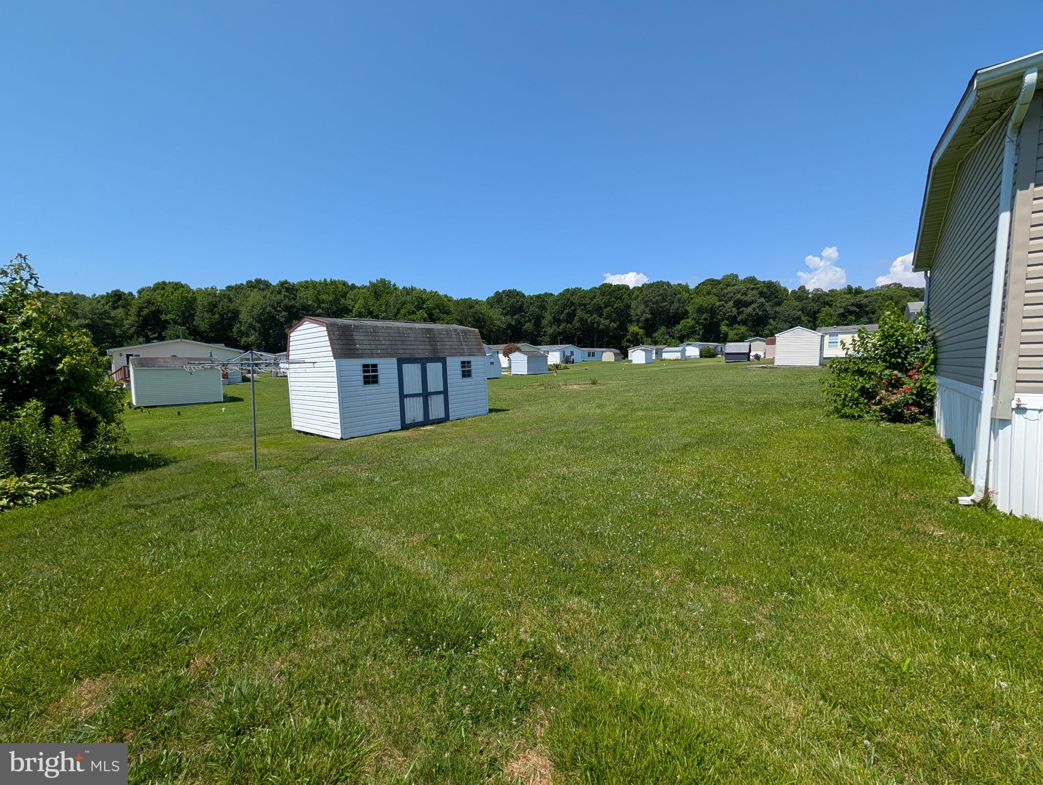 BUSH RIVER - Residential
