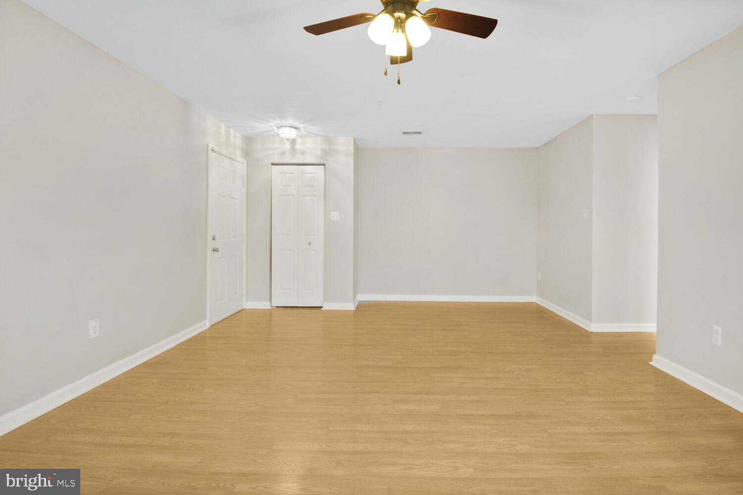 SOUTH MEADOWS - Residential