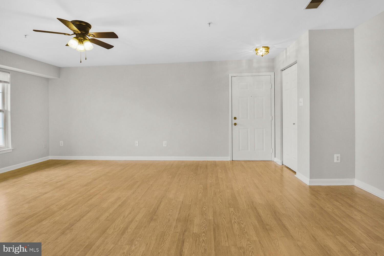 SOUTH MEADOWS - Residential