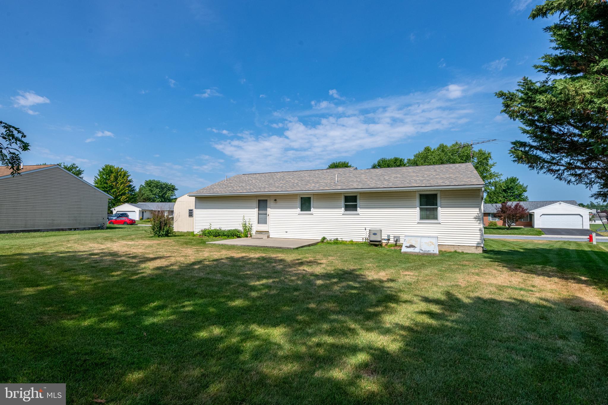NEWBURG VILLAGE - Residential
