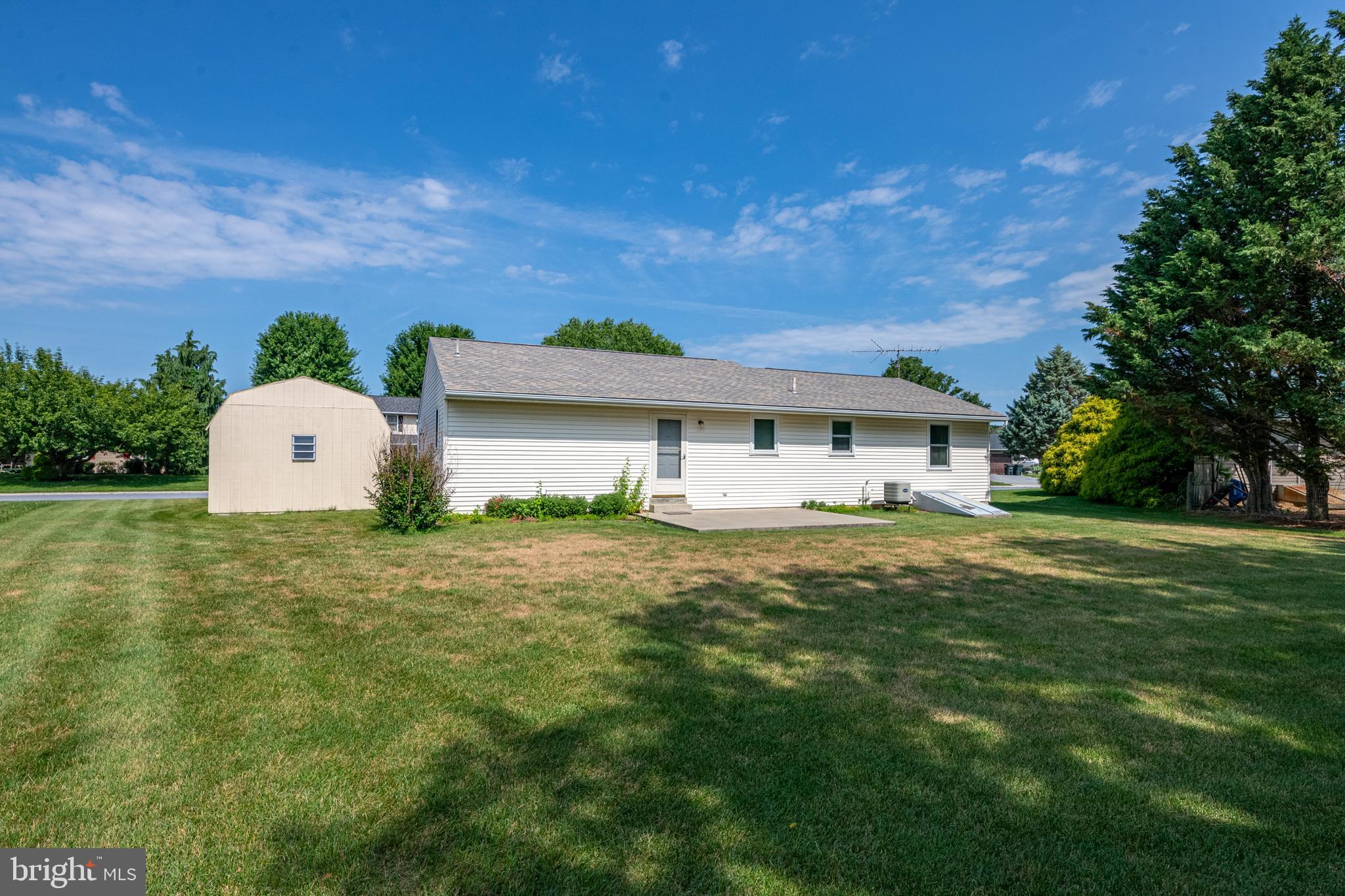 NEWBURG VILLAGE - Residential