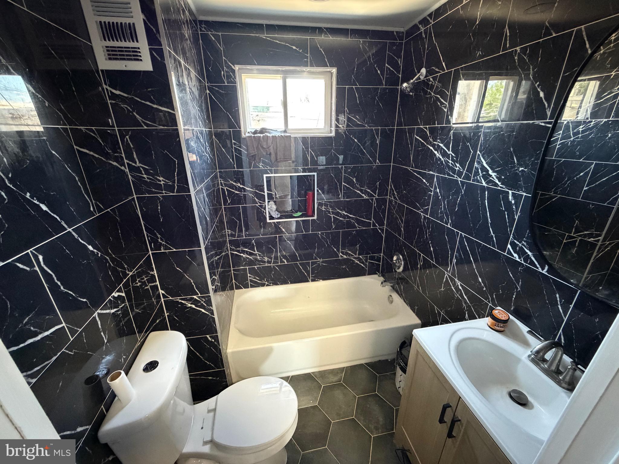 COBBS CREEK - Residential