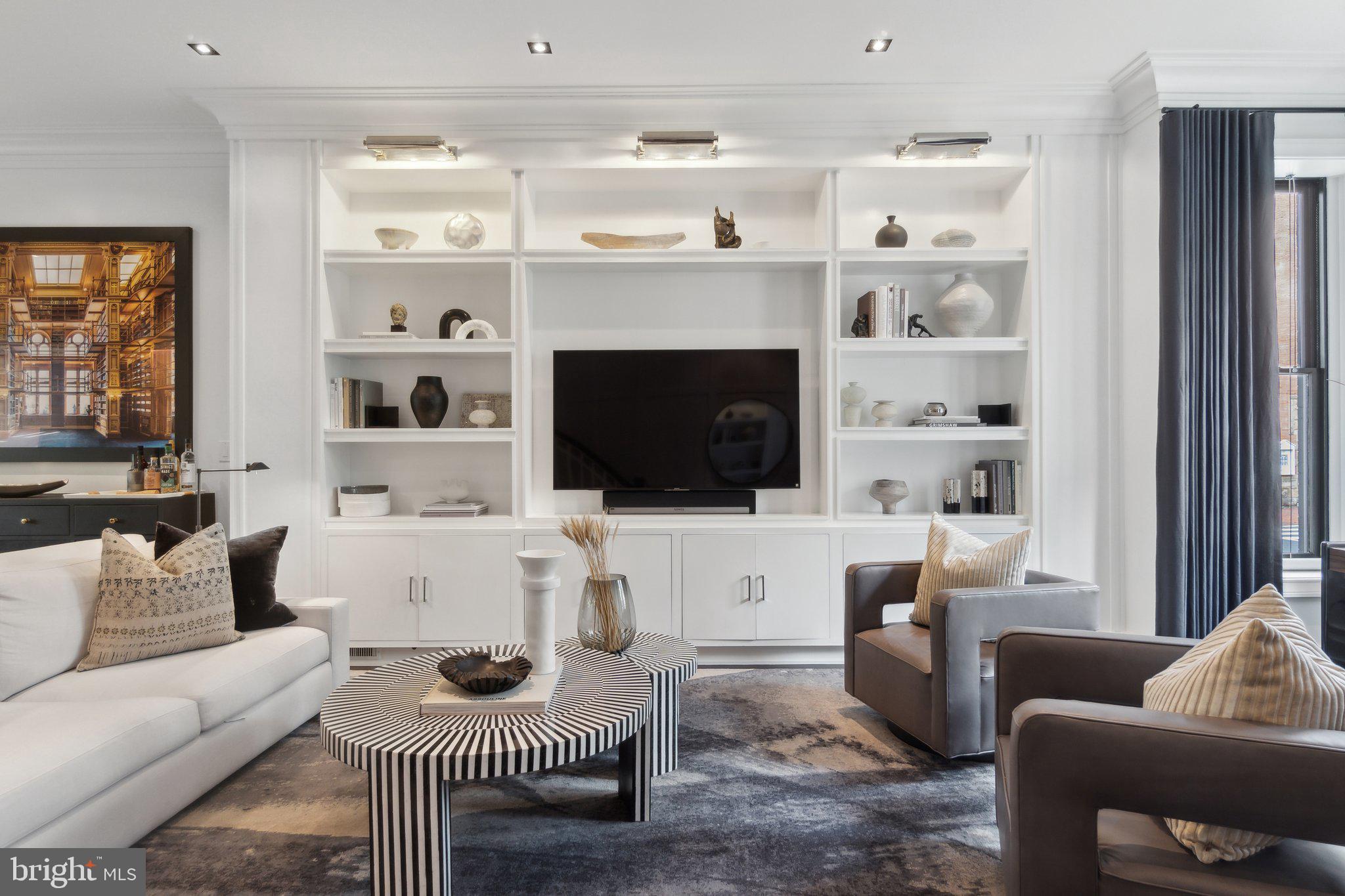 GEORGETOWN - Residential