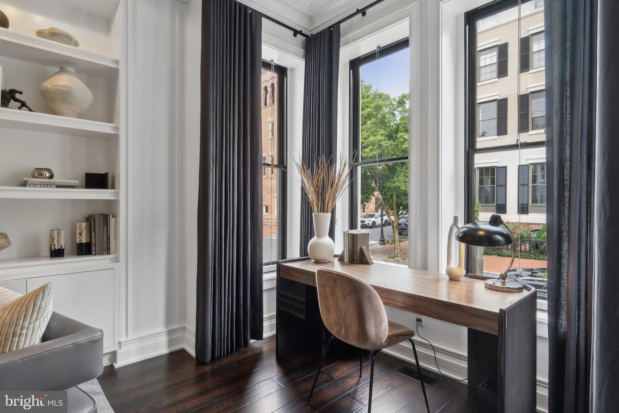 GEORGETOWN - Residential