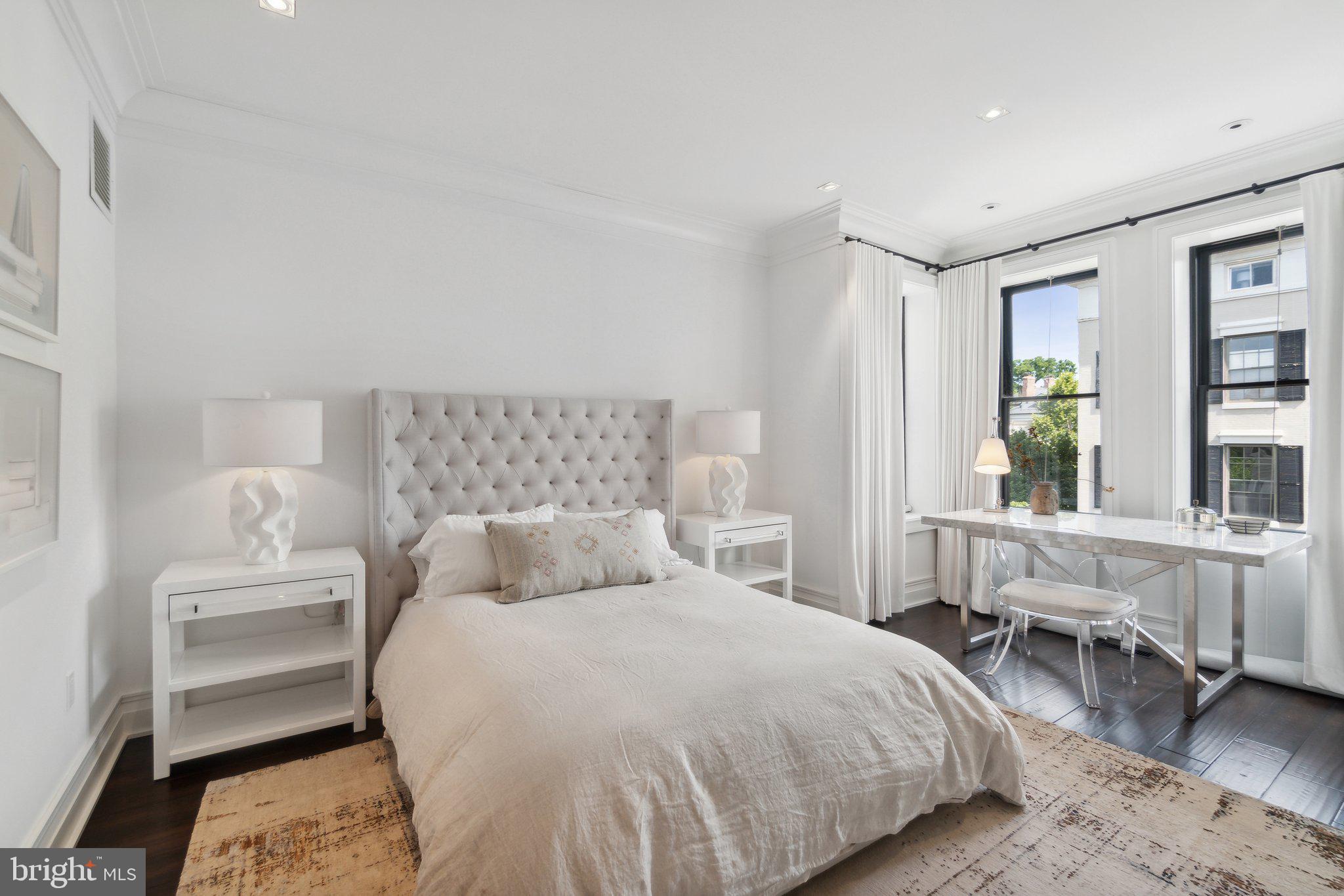 GEORGETOWN - Residential