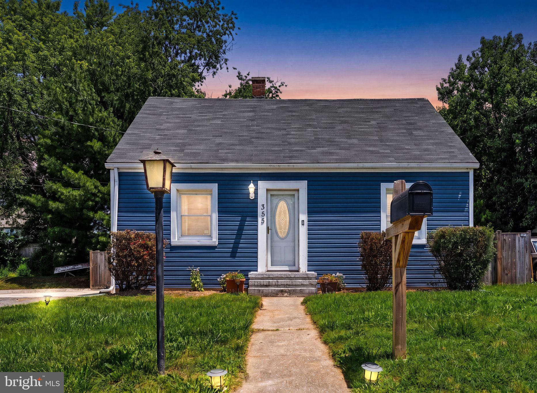 WOODSIDE - Residential