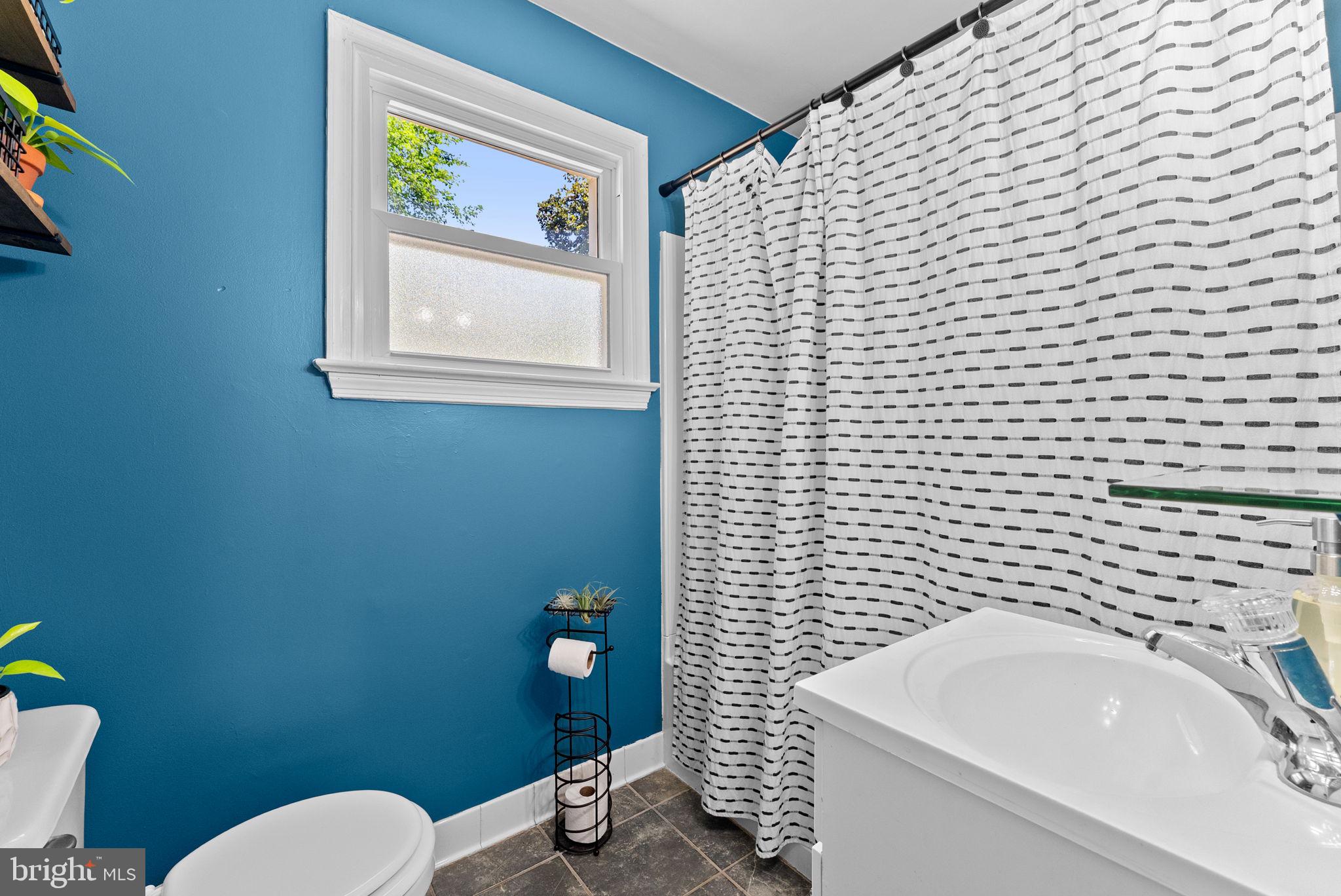 WOODSIDE - Residential