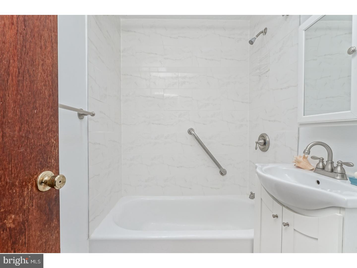 MAYFAIR (WEST) - Residential