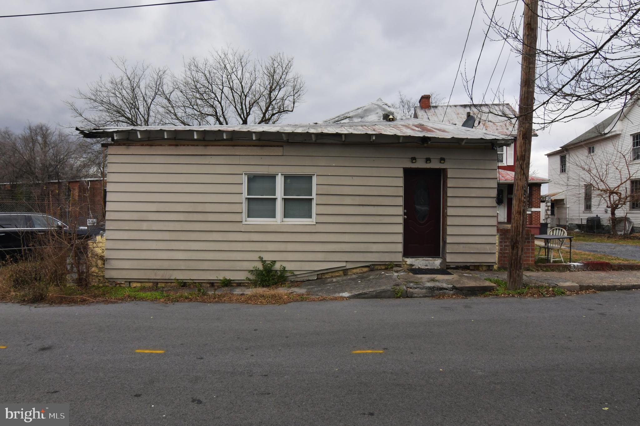 MARTINSBURG CITY - Residential