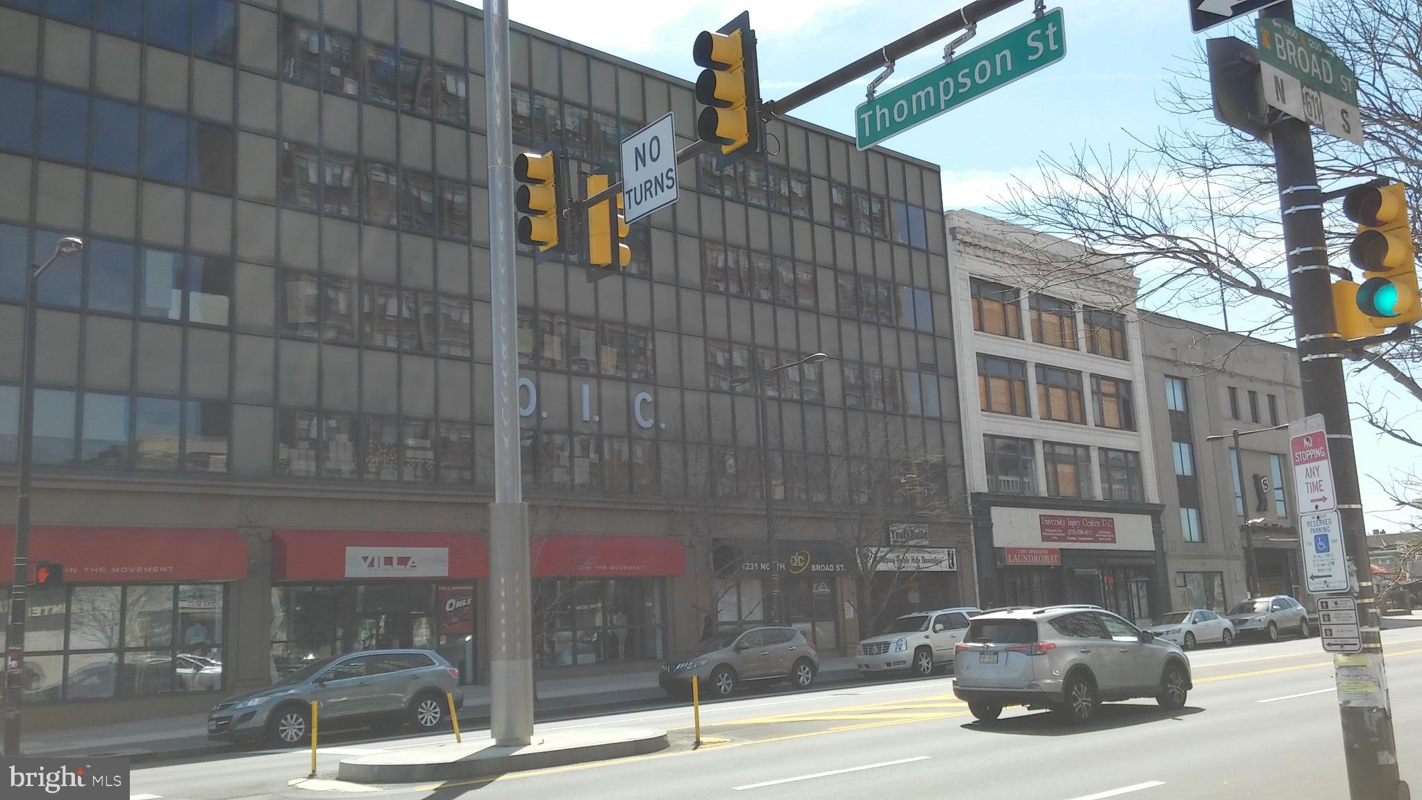 YORKTOWN - Commercial Sale