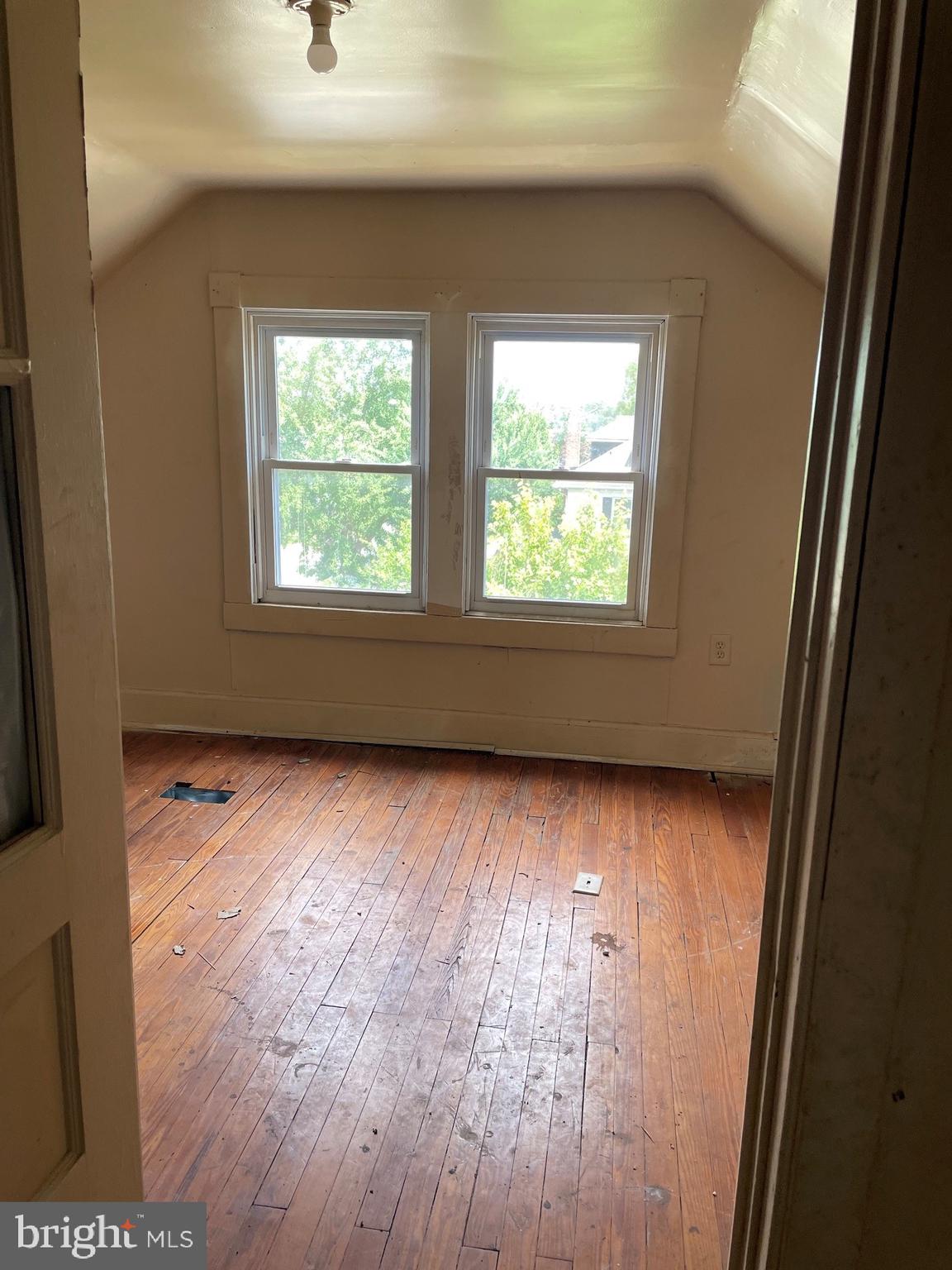 BROOKLYN - Residential