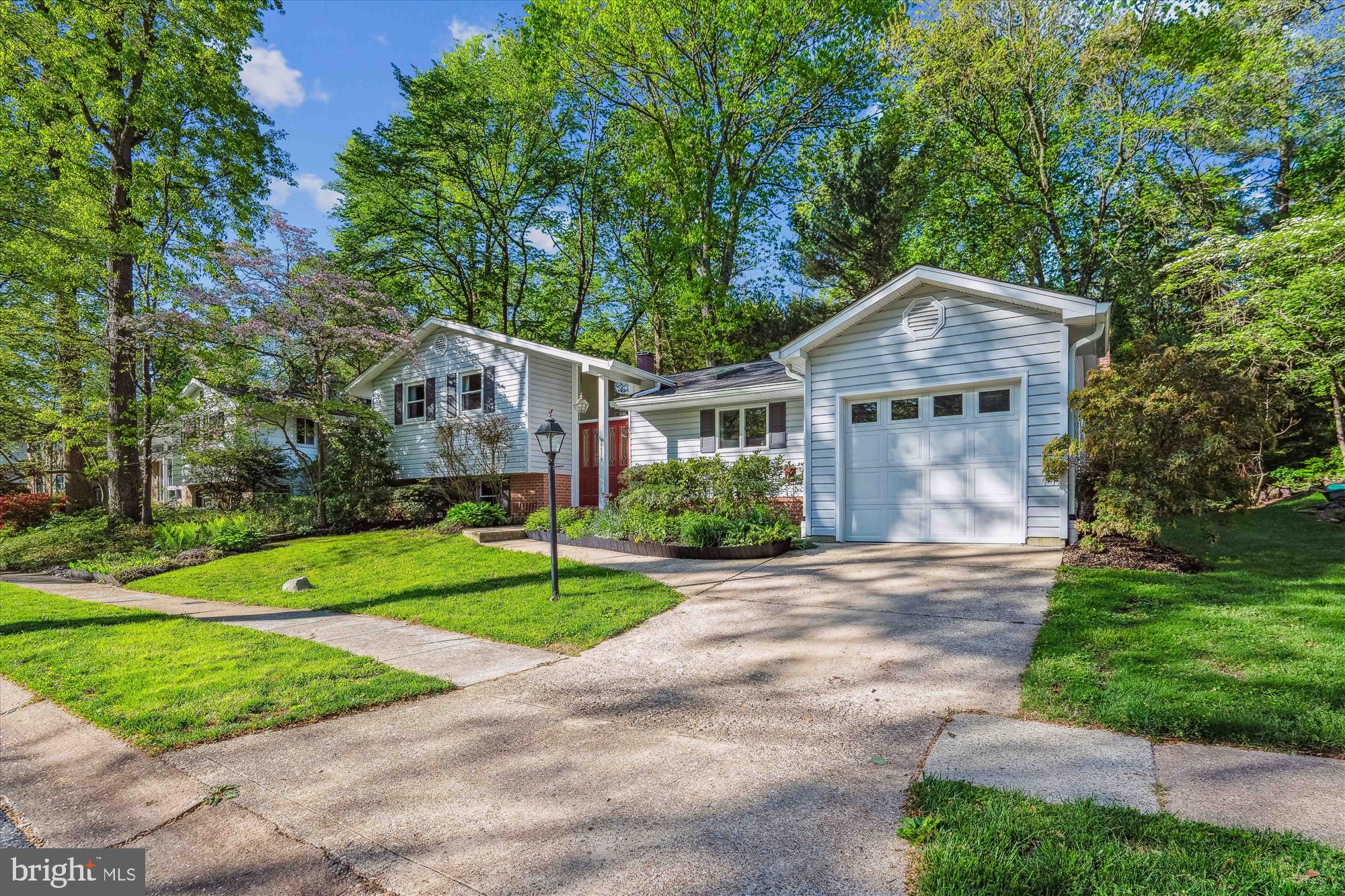 VILLAGE OF HARPERS CHOICE - Residential