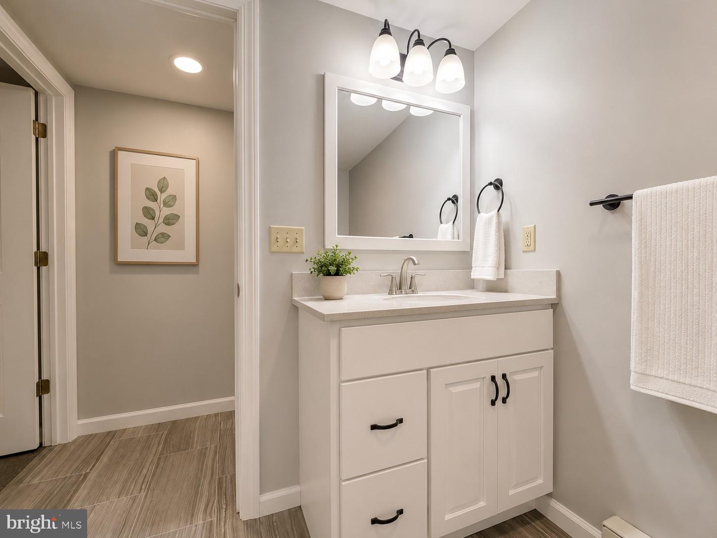 WHITE OAKS - Residential