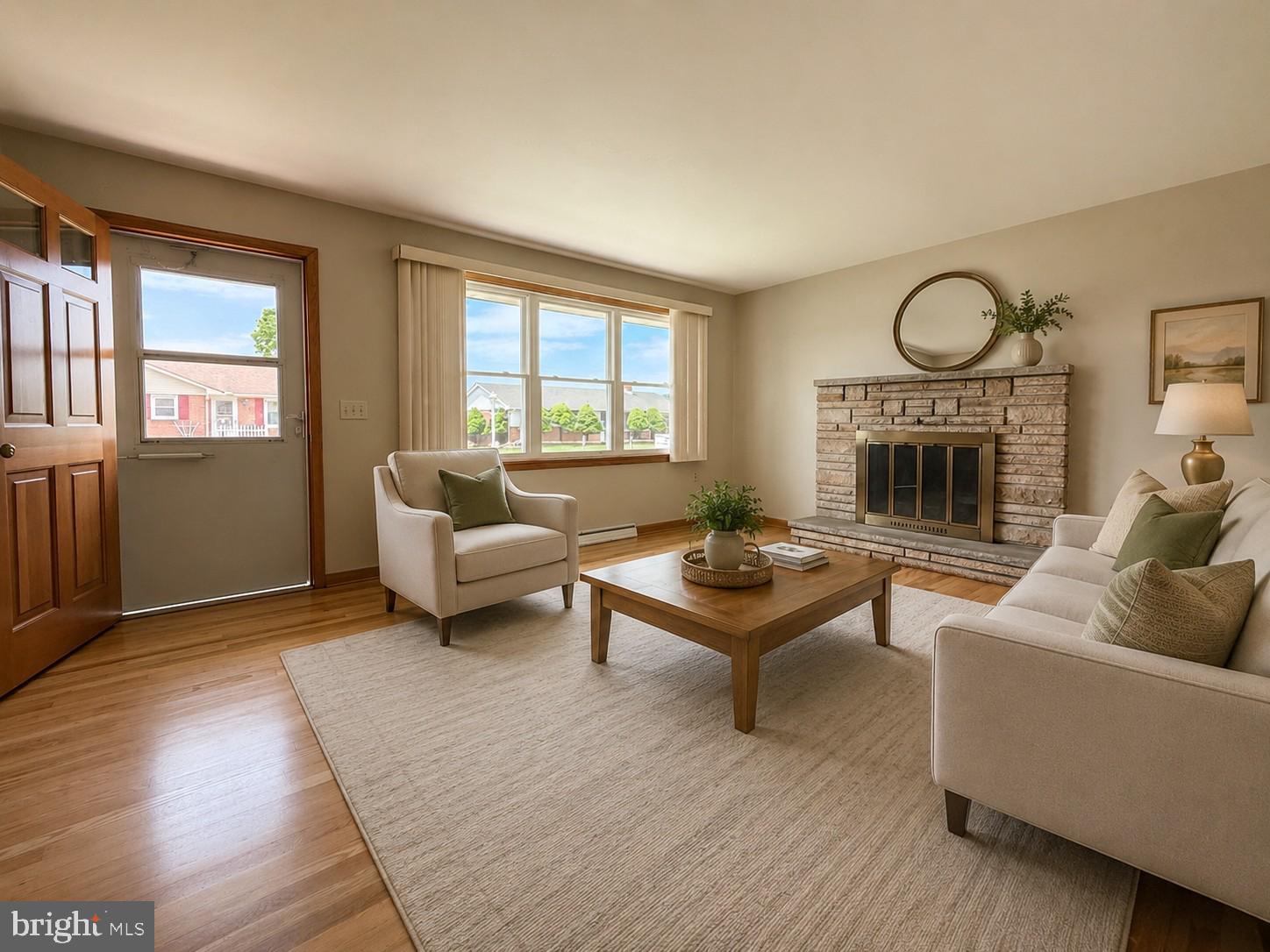 WHITE OAKS - Residential