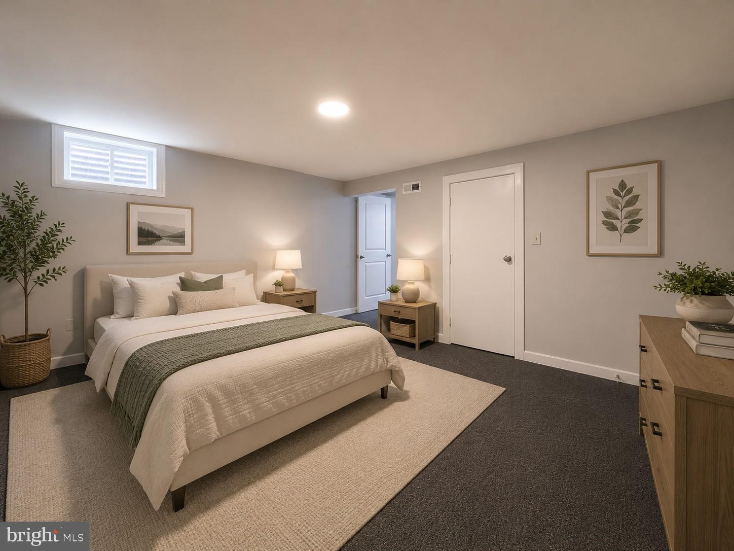 WHITE OAKS - Residential