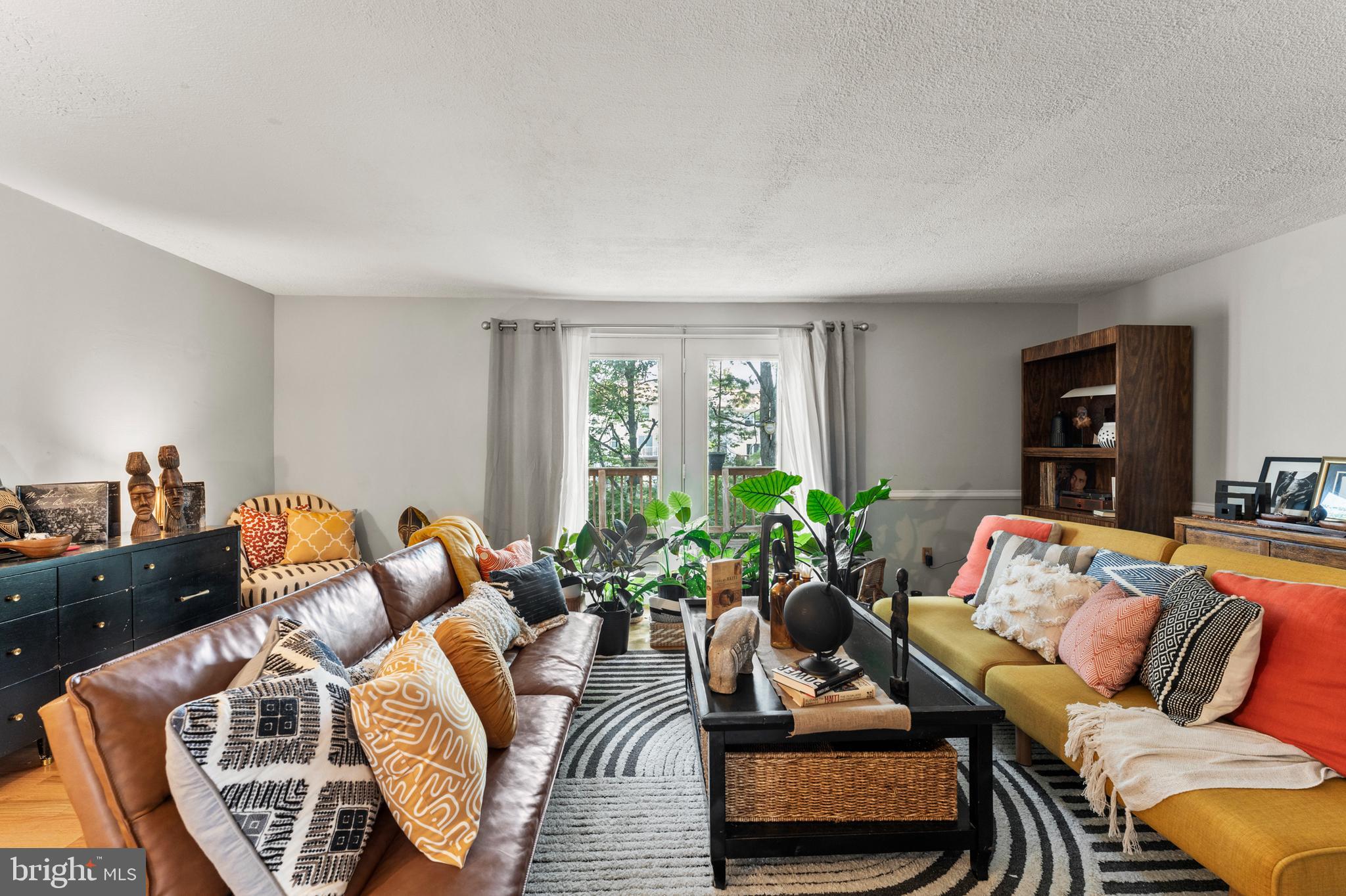 CASTLEMILL - Residential