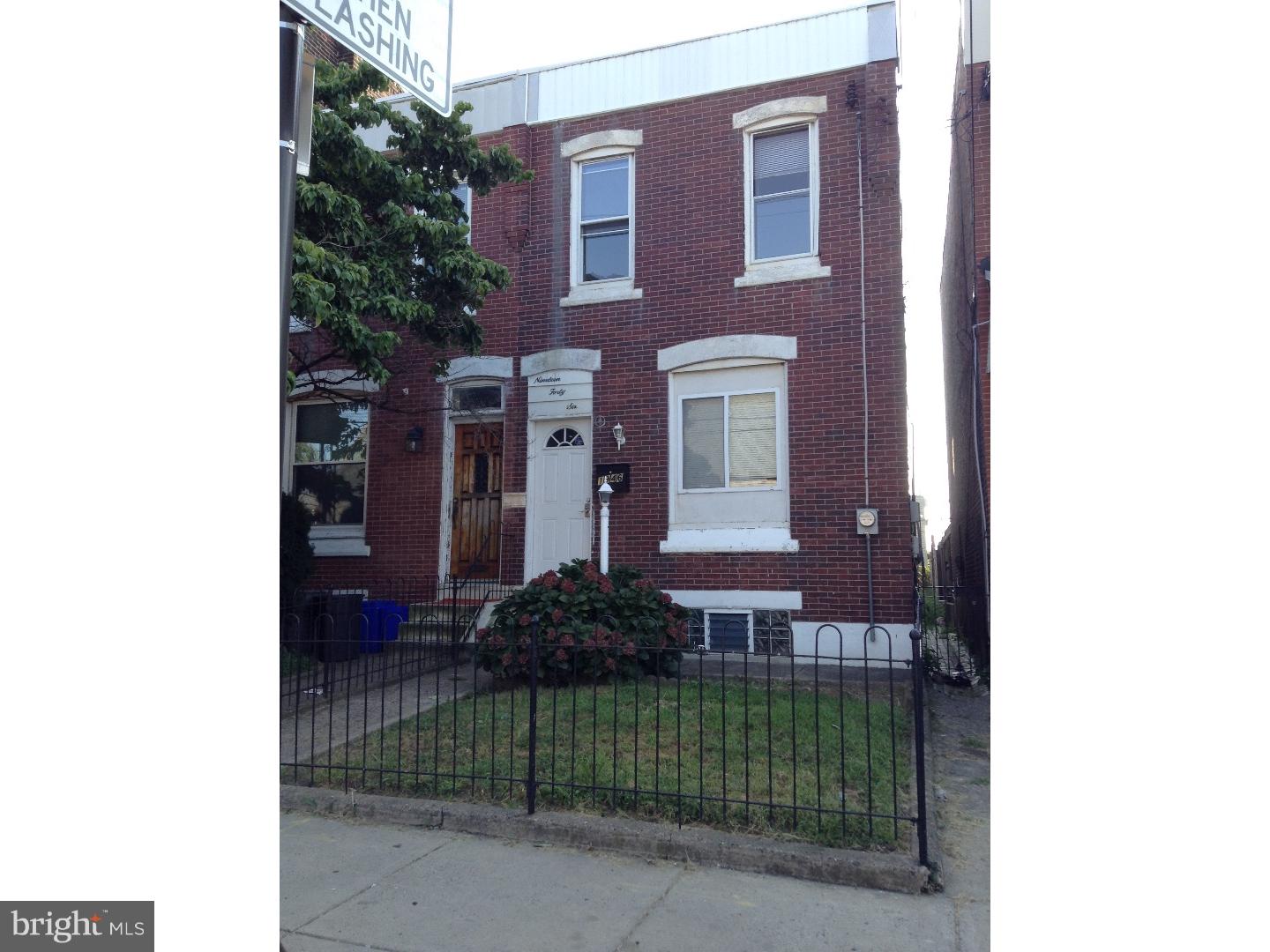PORT RICHMOND - Residential Lease
