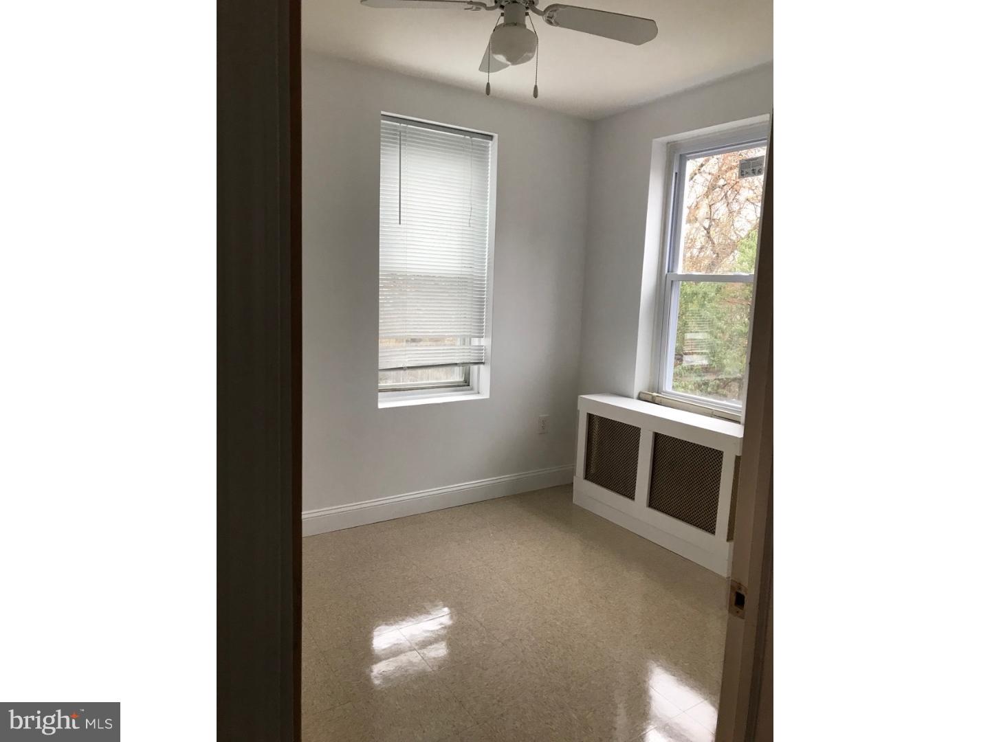 PORT RICHMOND - Residential Lease