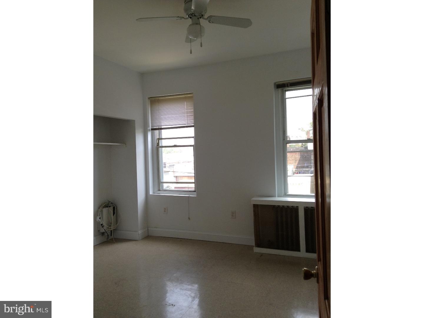 PORT RICHMOND - Residential Lease