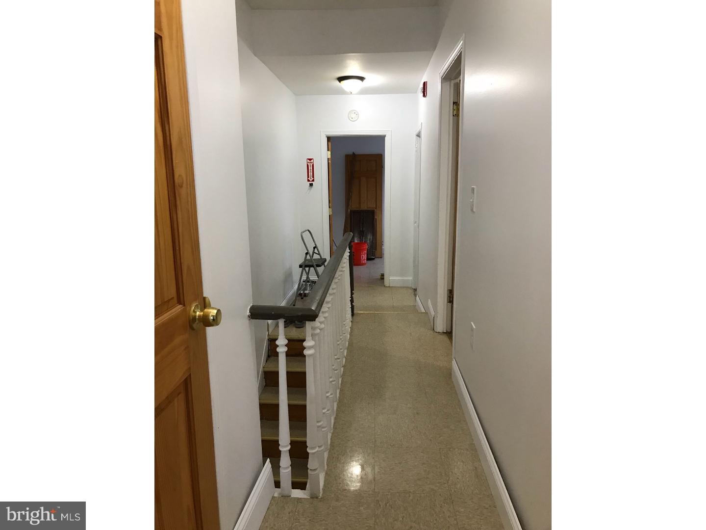 PORT RICHMOND - Residential Lease