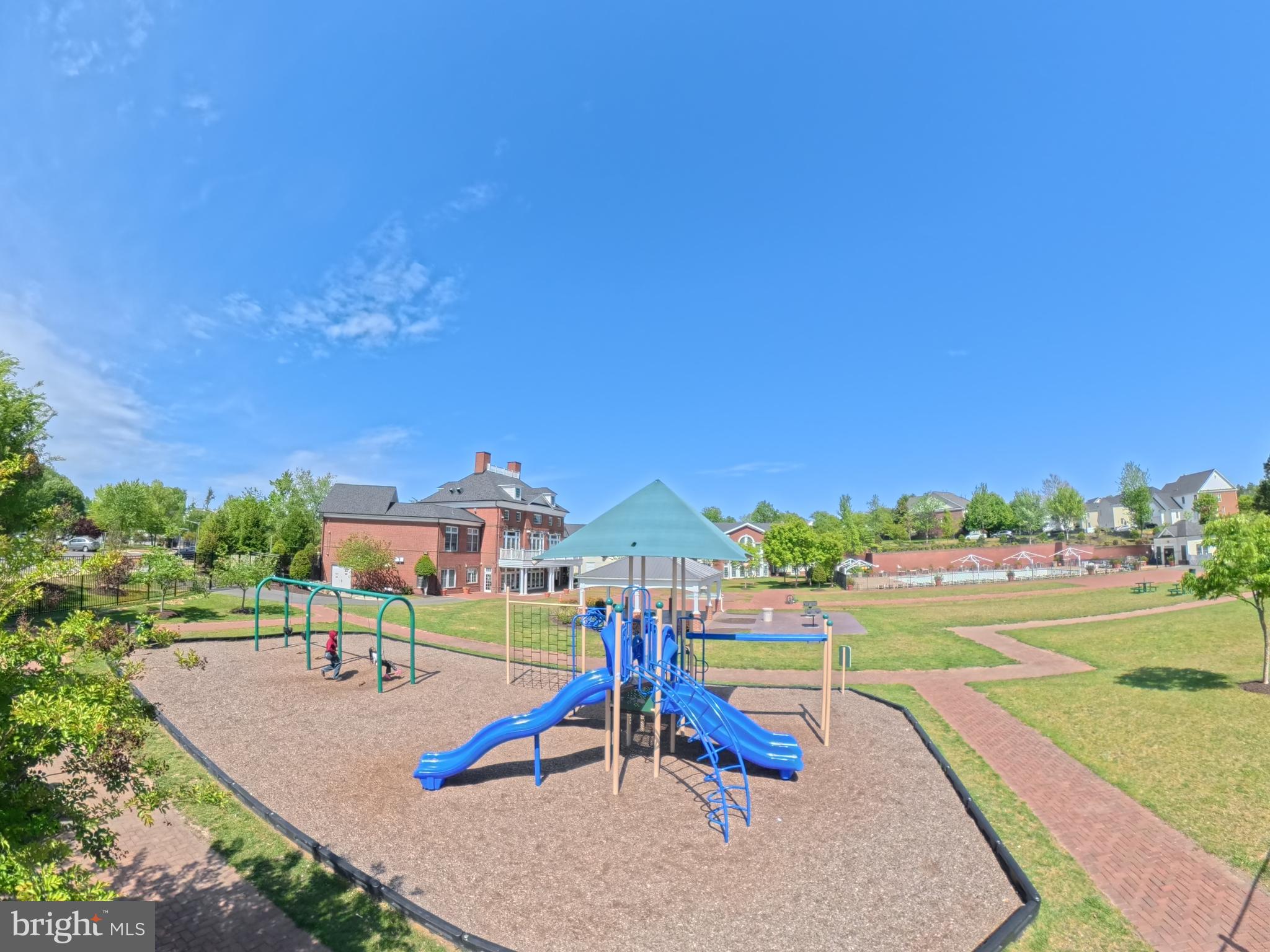 PORT POTOMAC - Residential
