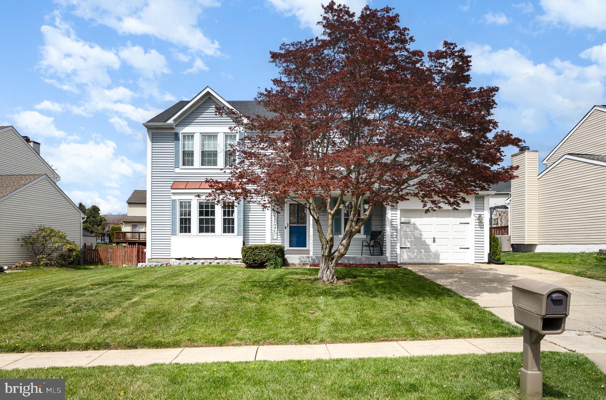 SOUTH HAMPTON - Residential