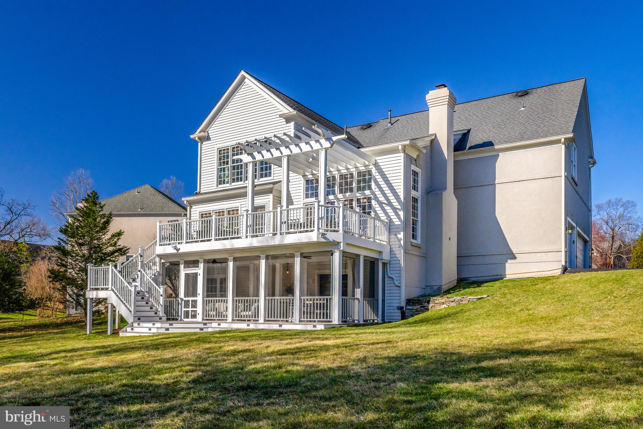 SMC MCLEAN - Residential