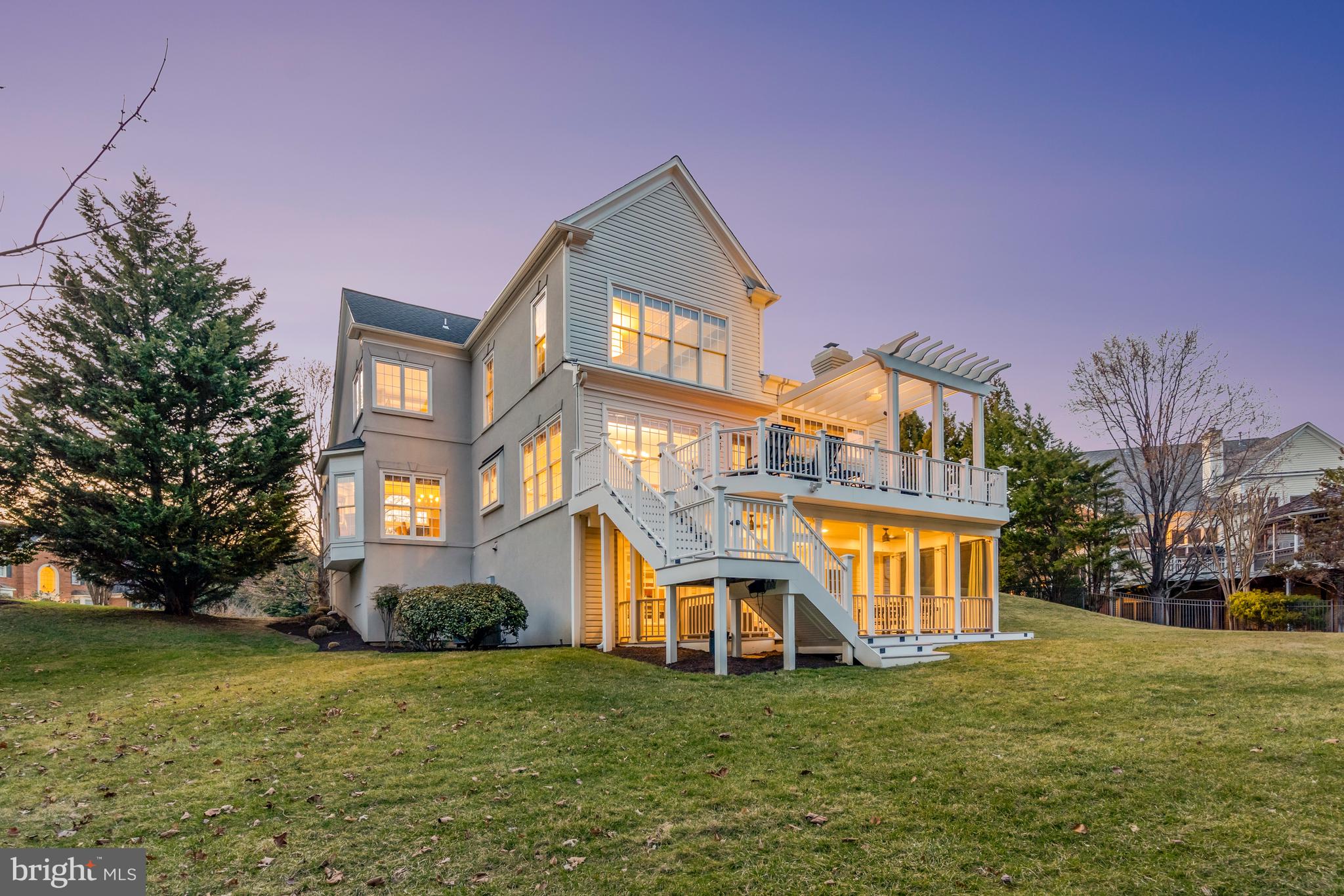 SMC MCLEAN - Residential