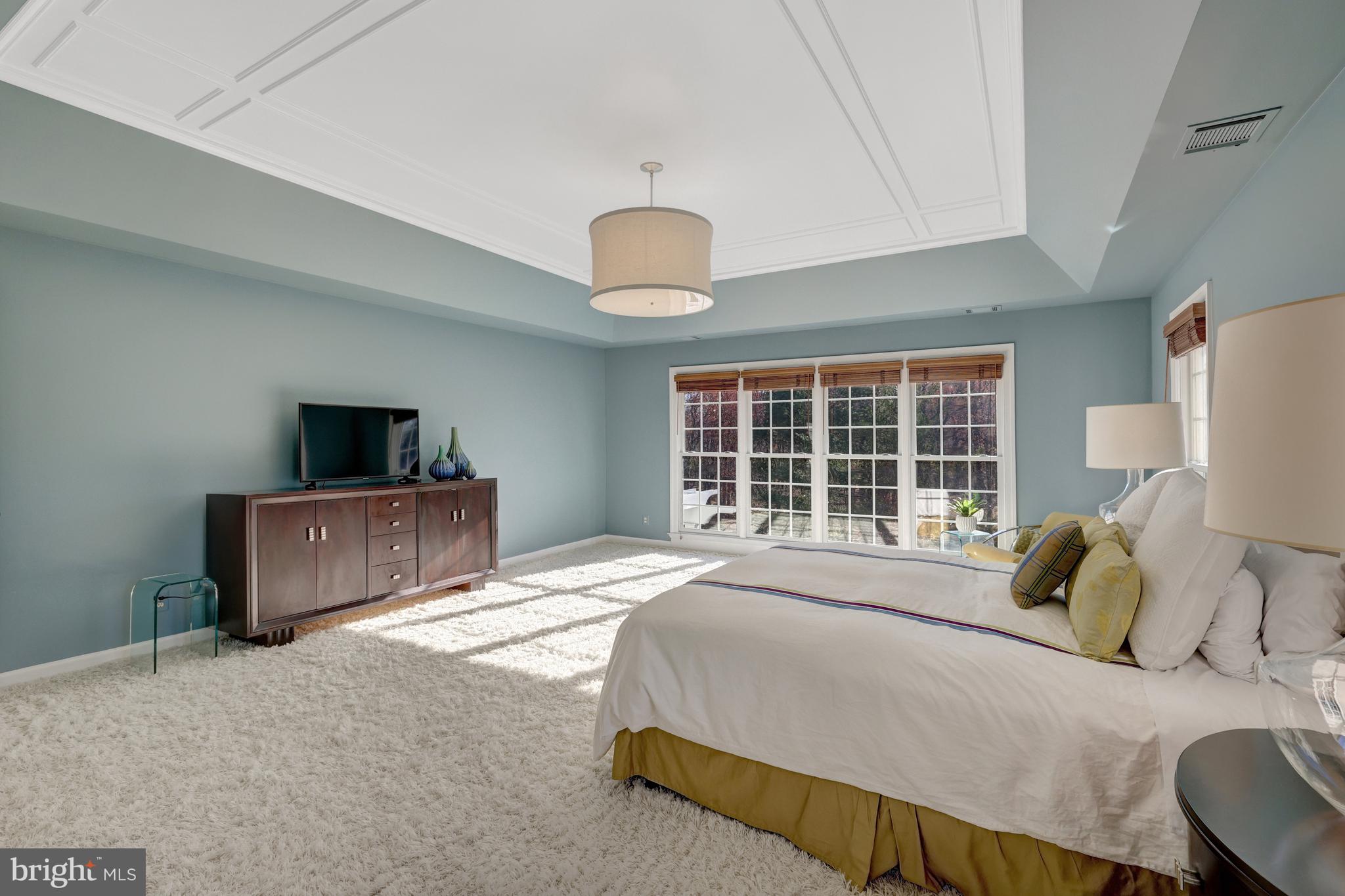 SMC MCLEAN - Residential
