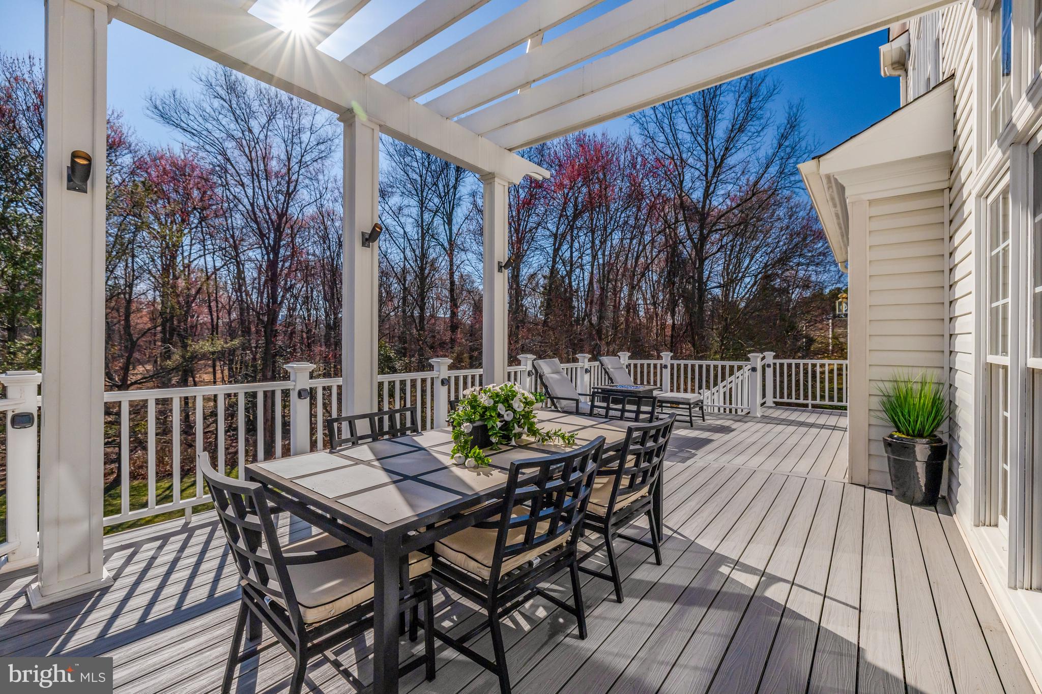 SMC MCLEAN - Residential