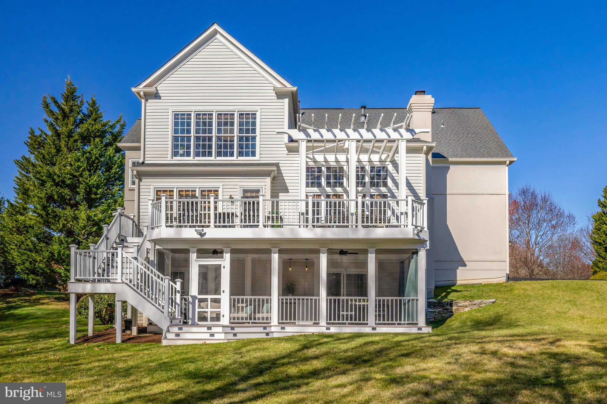 SMC MCLEAN - Residential