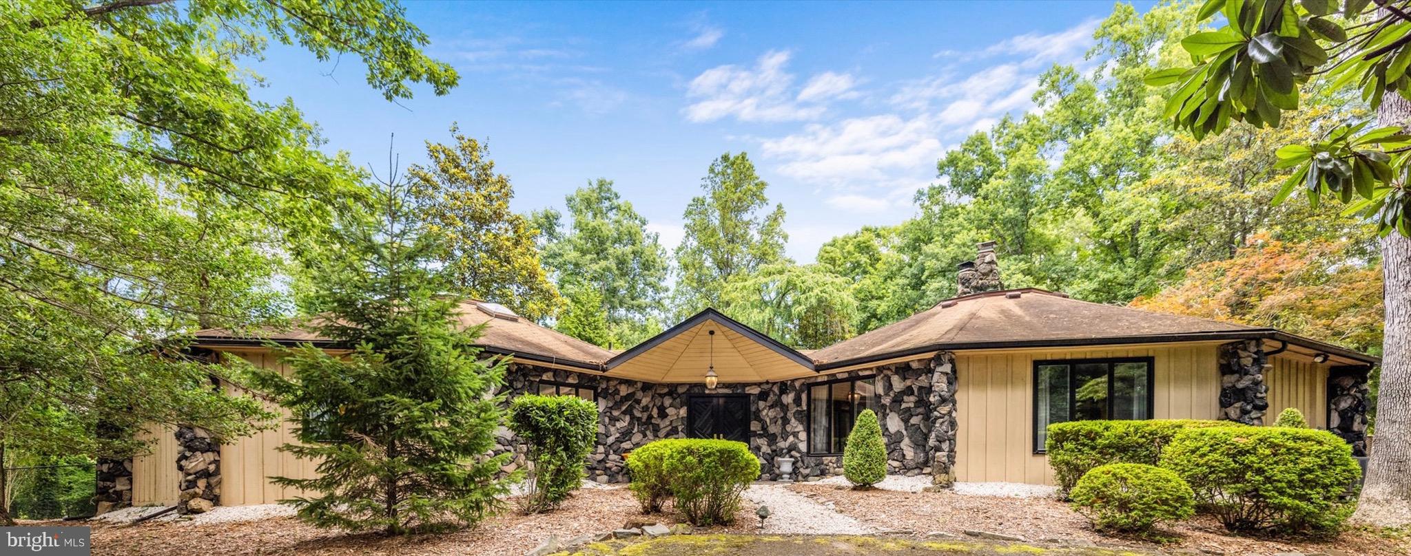 ASHLEY - Residential
