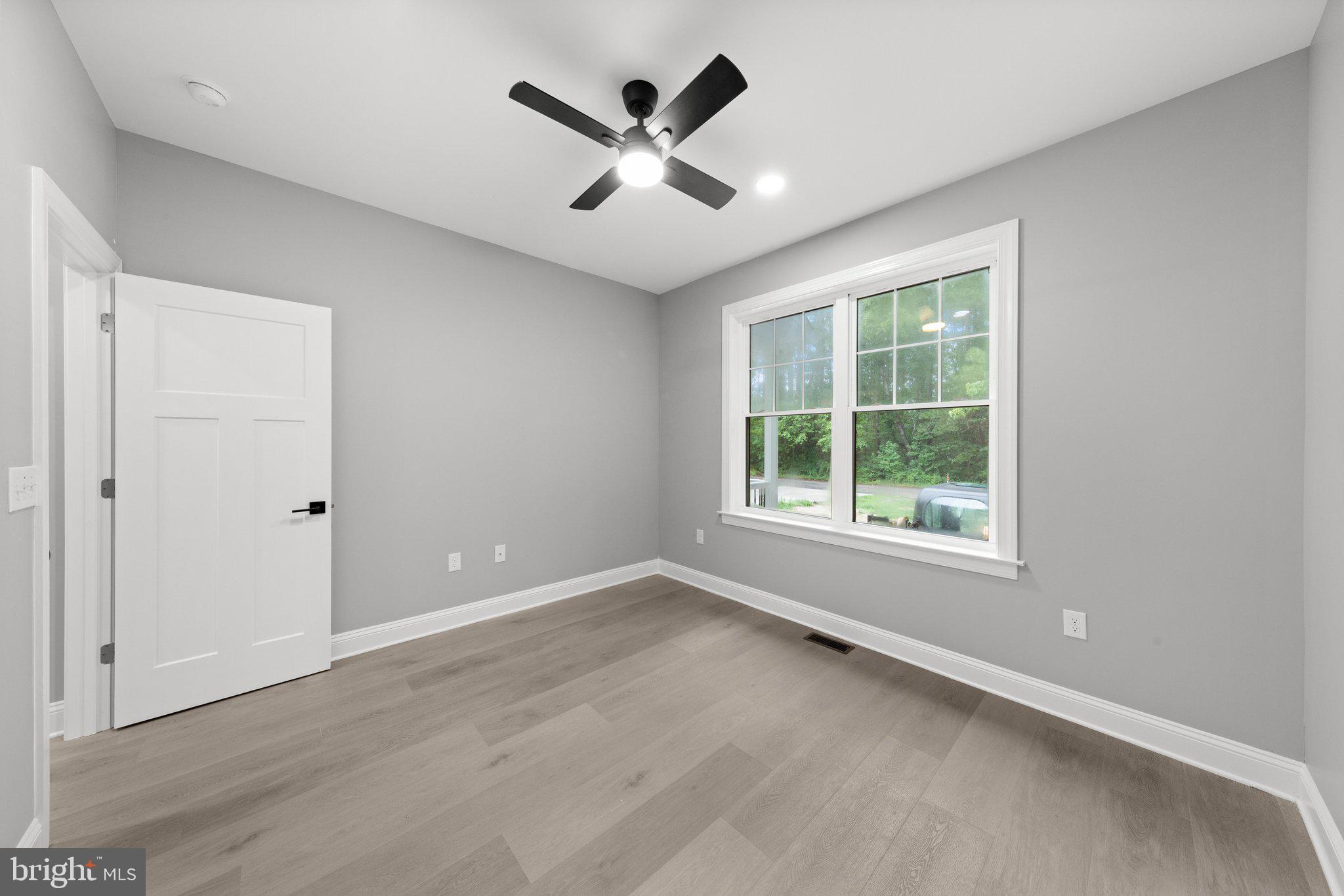 BARRETT PARK - Residential