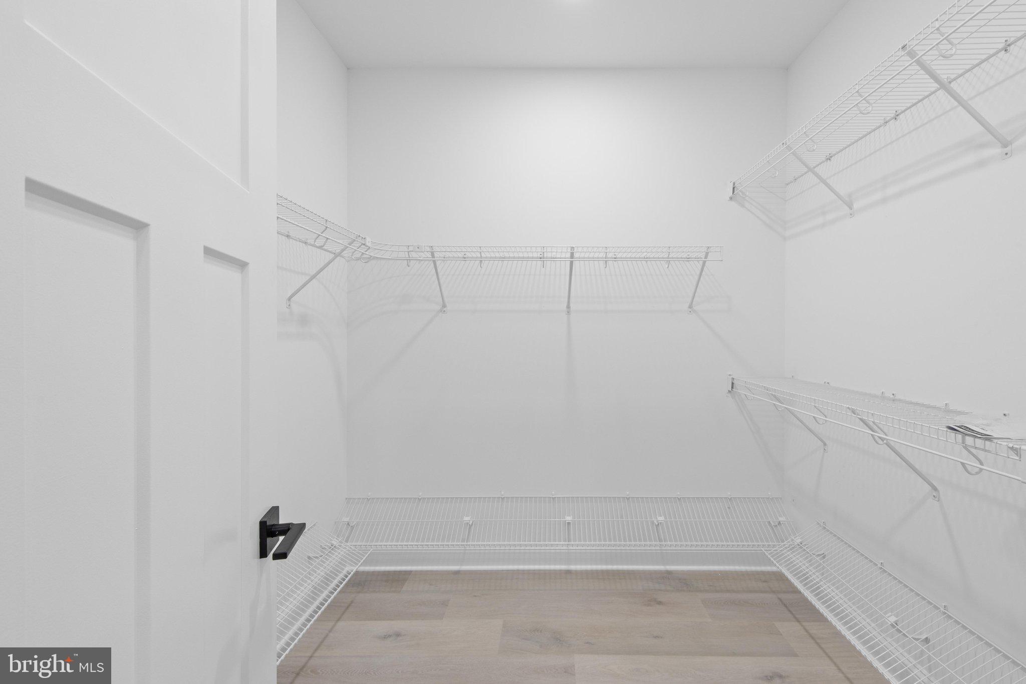 BARRETT PARK - Residential