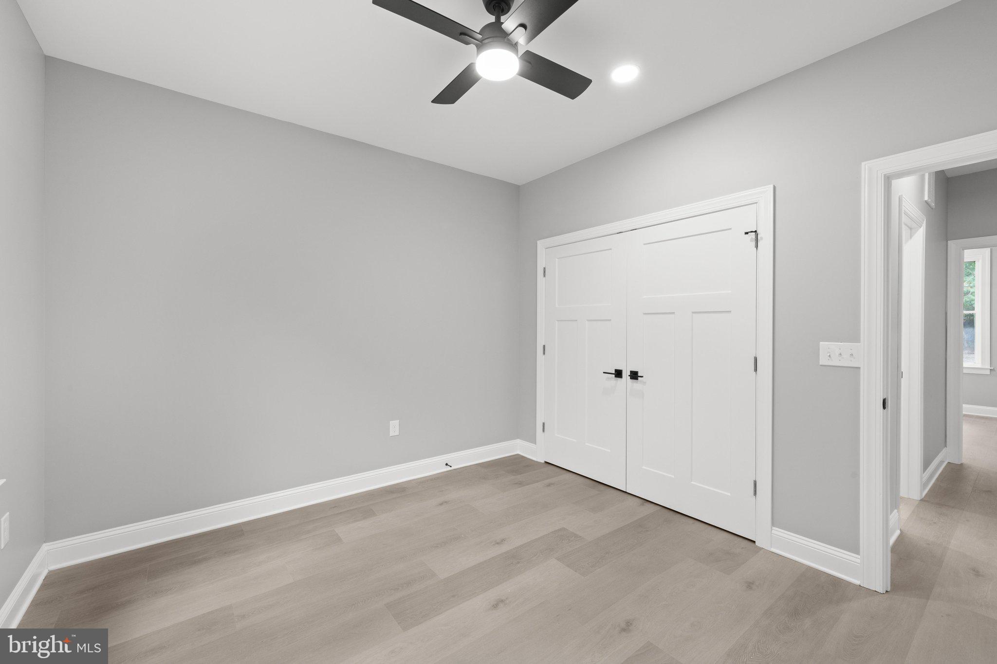 BARRETT PARK - Residential