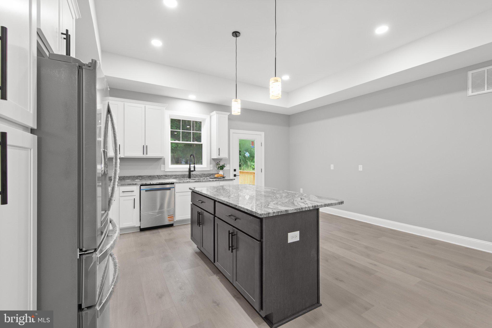 BARRETT PARK - Residential